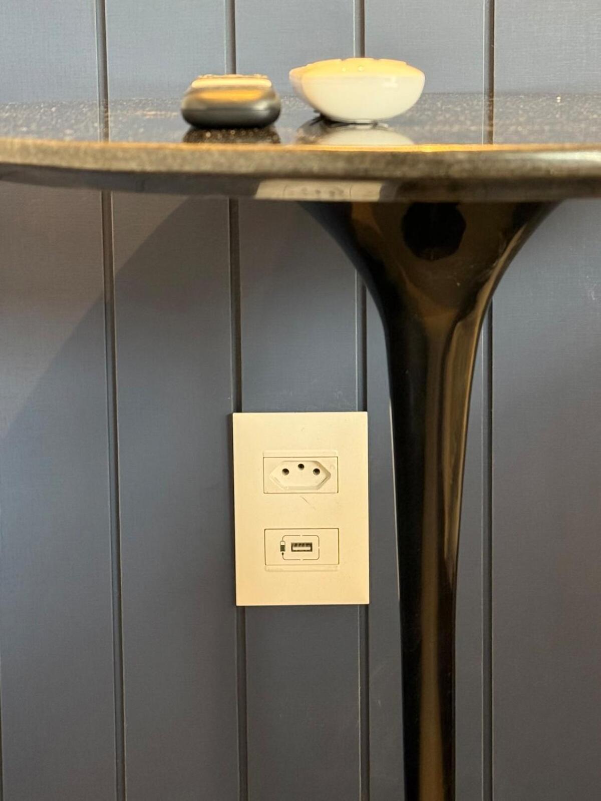 Apartamento Com Estacao De Trabalho E Vista Proximo A Faria Lima E Congonhas San Paolo Esterno foto